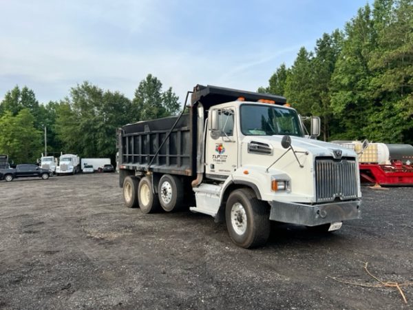 2017 Western Star 4700