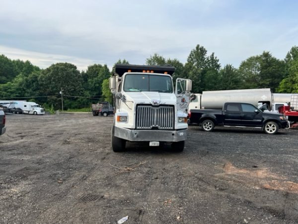2017 Western Star 4700 - Image 2