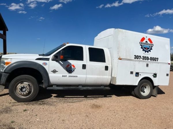 2011 FORD F550 SERVICE TRUCK