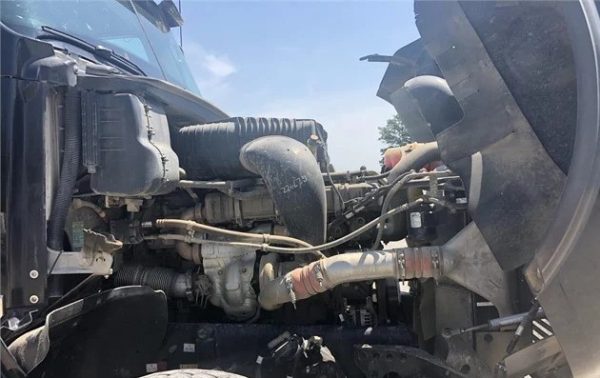 2017 FREIGHTLINER 122SD - Image 10
