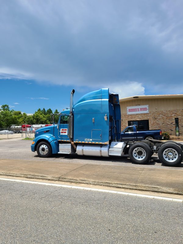 2008 Peterbilt 386 - Image 4