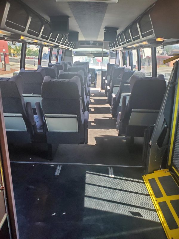 2008 International Durastar Passenger Bus - Image 13