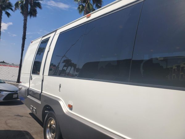 2008 International Durastar Passenger Bus - Image 4