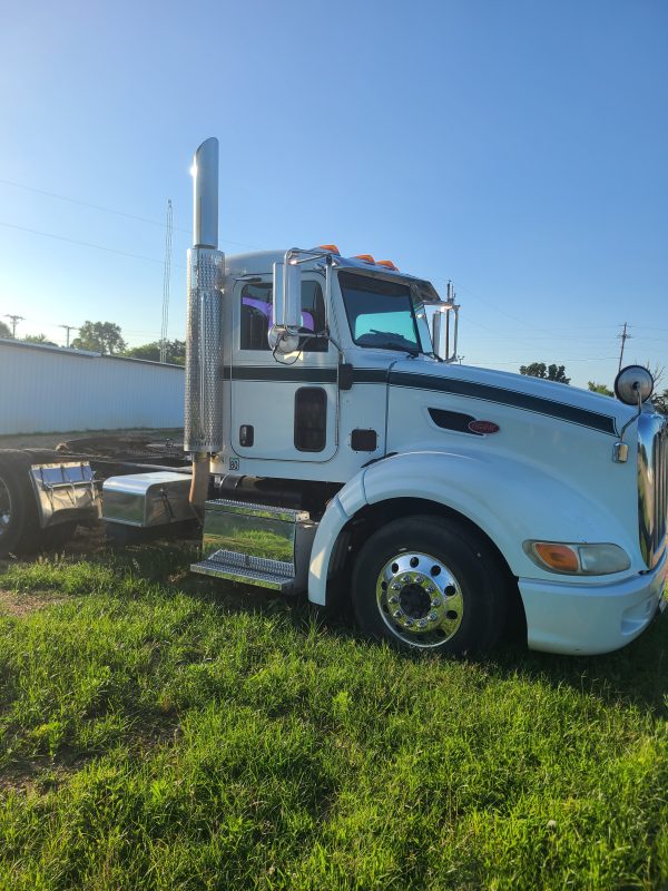 2008 Peterbilt 386
