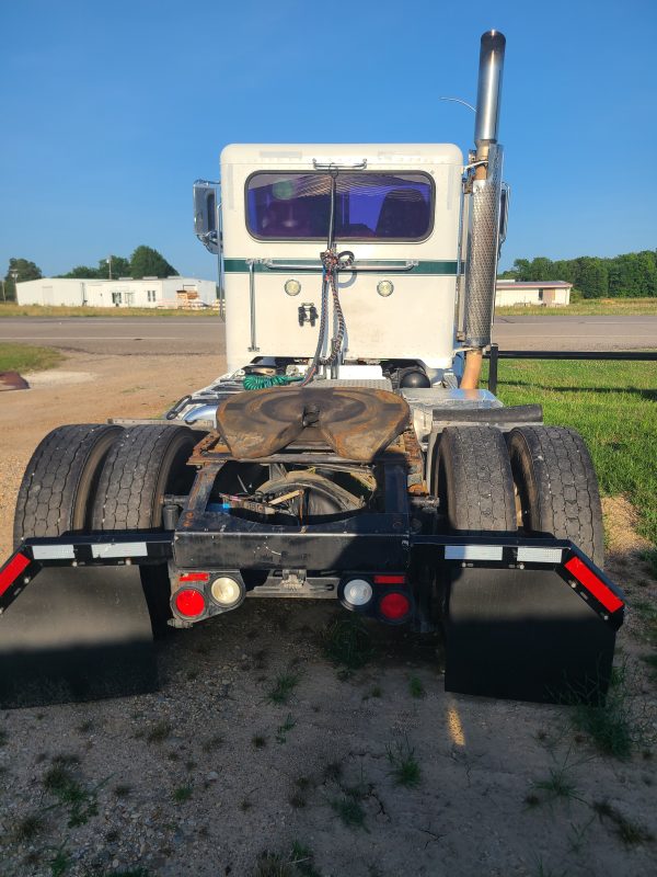 2008 Peterbilt 386 - Image 5