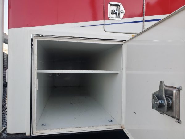 2019 international Durastar 4300 - Image 10