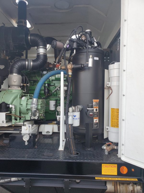 2019 international Durastar 4300 - Image 12