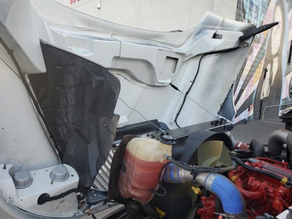 2019 international Durastar 4300 - Image 14