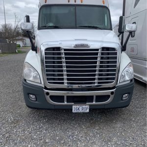 2015 Freightliner Cascadia 125