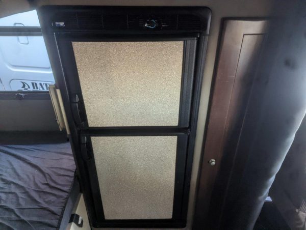2014 Freightliner Cascadia 113 - Image 38