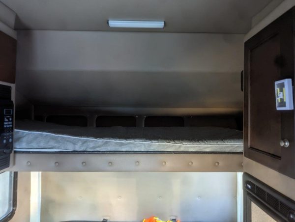 2014 Freightliner Cascadia 113 - Image 40