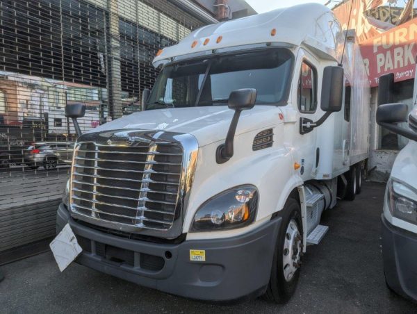 2014 Freightliner Cascadia 113 - Image 52