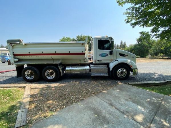 2017 Peterbilt 579 Dump Transfer - Image 7