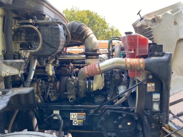 2017 Peterbilt 579 Dump Transfer - Image 10