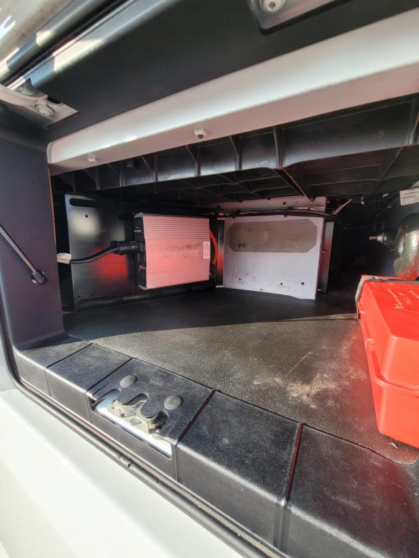 2019 Volvo VNL860 - Image 13