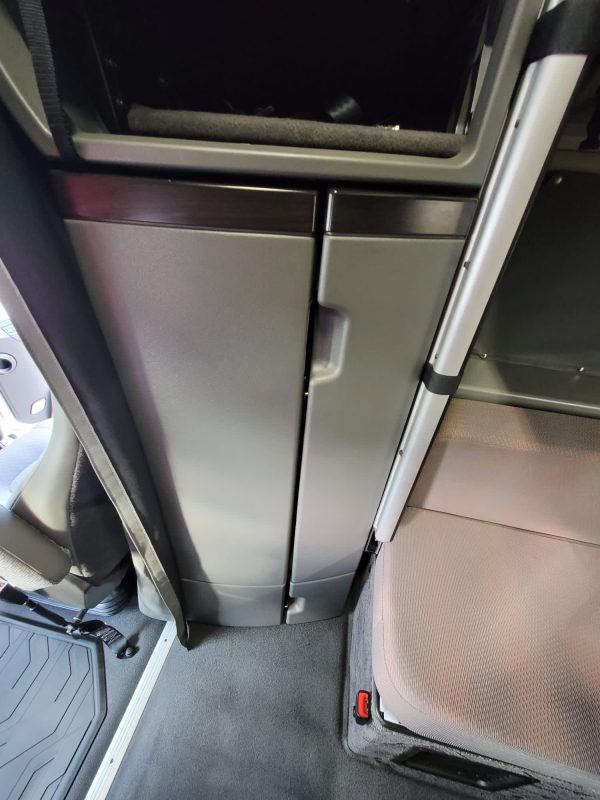 2019 Volvo VNL860 - Image 21