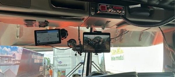 2012 Kenworth W900L - Image 5