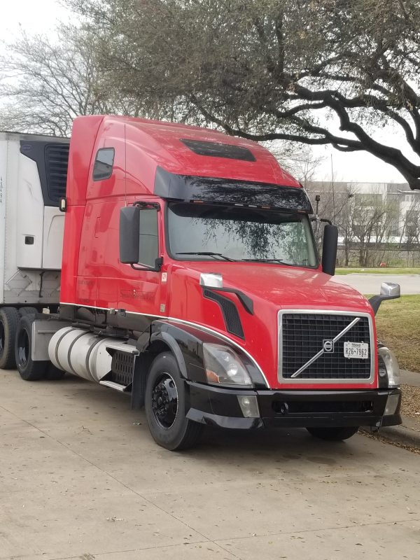 2012 Volvo VNL64T670