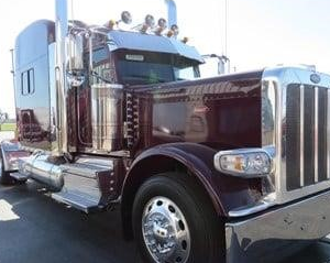 2019 Peterbilt 389