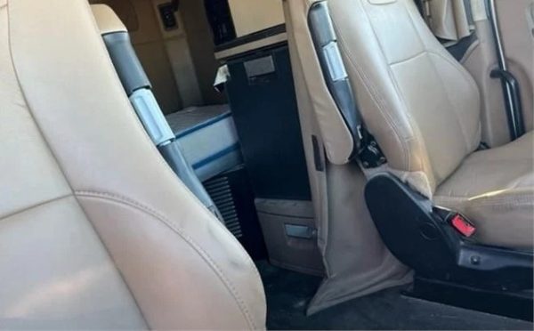 2018 Kenworth T680 - Image 7
