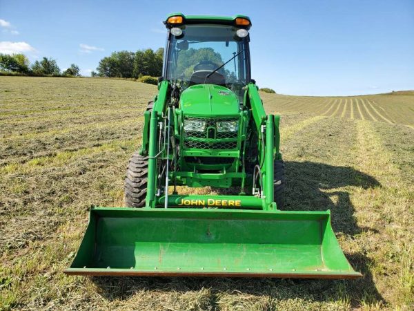 John Deere 4066r with H180 loader - Image 7