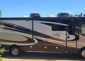 2014 FLEETWOOD BOUNDER CLASSIC 36H