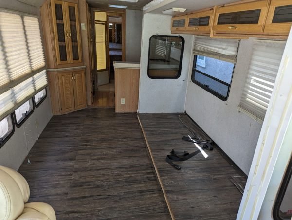 2001 REXHALL ROSE AIR 3655HLDS - Image 28