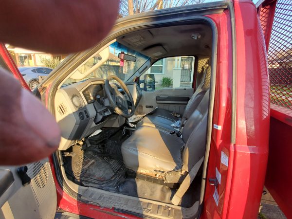 2008 FORD F350 SD XL - Image 2