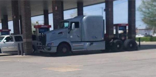 2012 KENWORTH T660 - Image 4