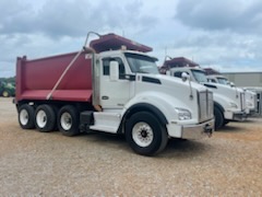 2017 Kenworth T880 with Steel Dump Body