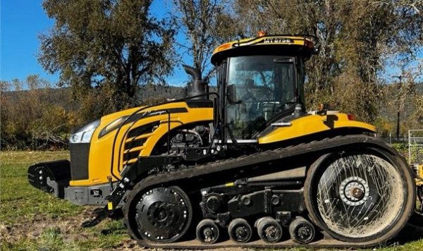 2020 CHALLENGER MT875E