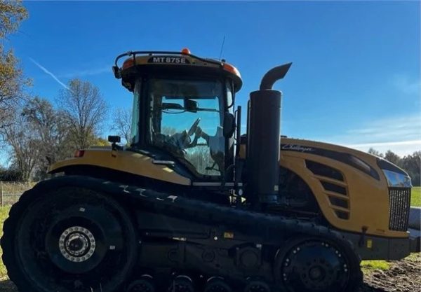 2020 CHALLENGER MT875E - Image 3