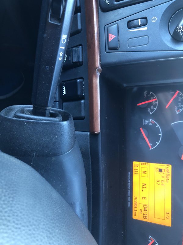 2012 Volvo VNL42670 - Image 6