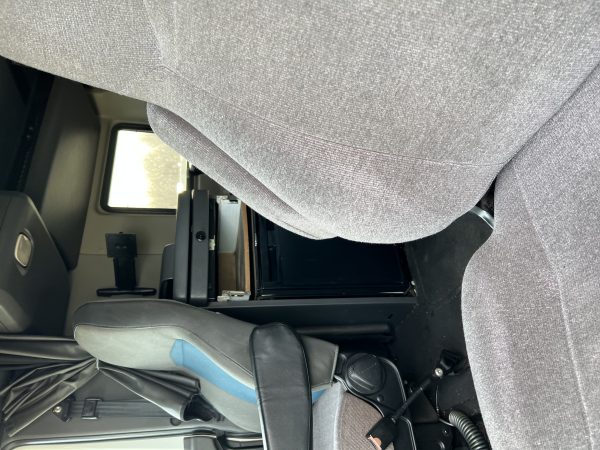 2019 INTERNATIONAL LT - Image 35
