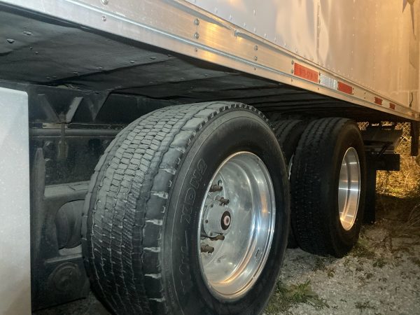 2013 Freightliner Cascadia 125 - Image 29