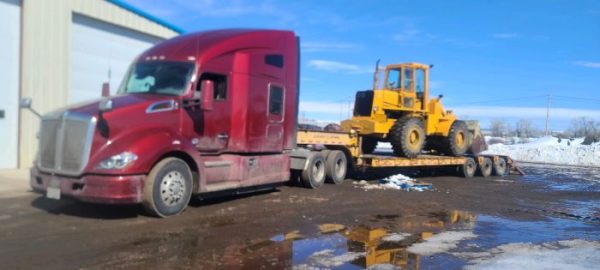 2016 KENWORTH T680 CONDO SLEEPER - Image 2