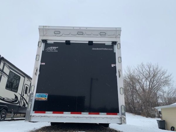 2017 ATC CH405 ENCLOSED   TOY HAULER - Image 3