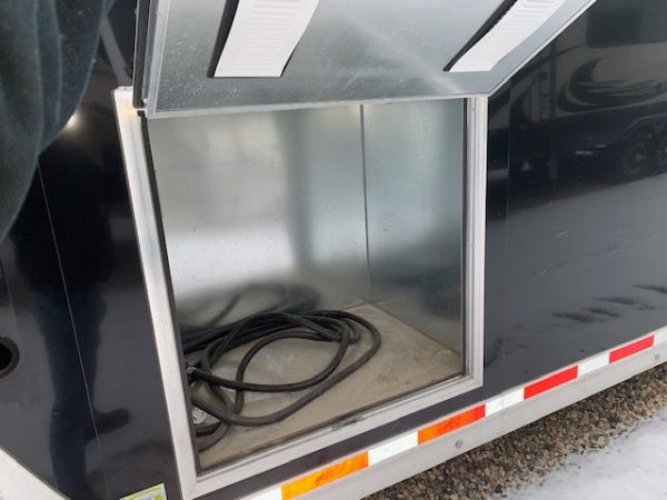 2017 ATC CH405 ENCLOSED   TOY HAULER - Image 7
