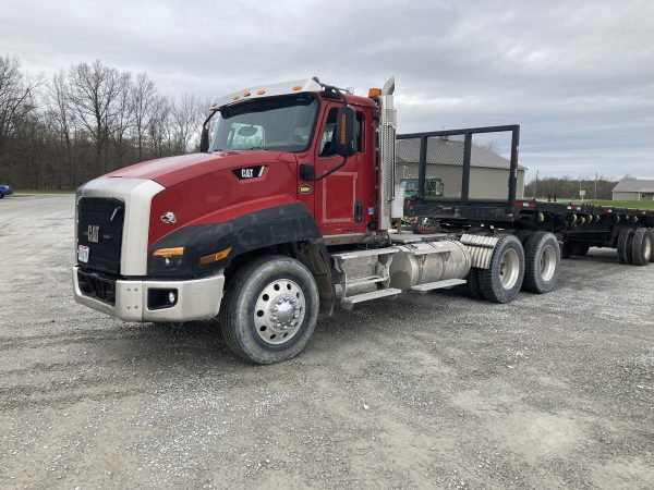 2013 Caterpillar CT660