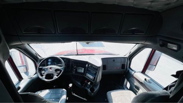 2009 KENWORTH T2000 DOUBLE BUNK SLEEPER - Image 6