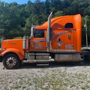 2022 WESTERN STAR 4900 EX