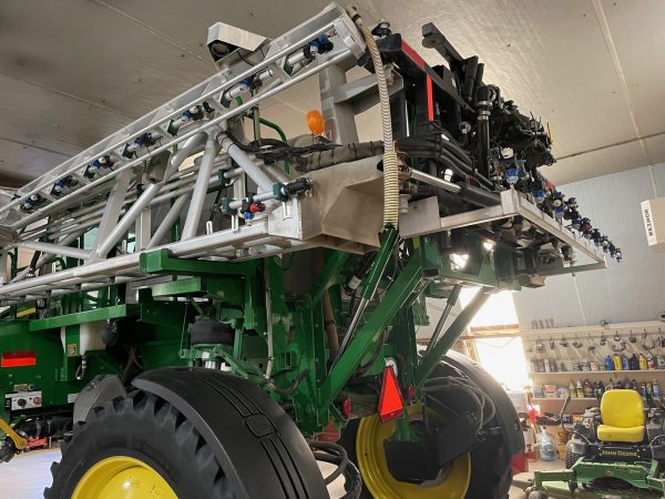 2014 JD 4830 SPRAYER - Image 2