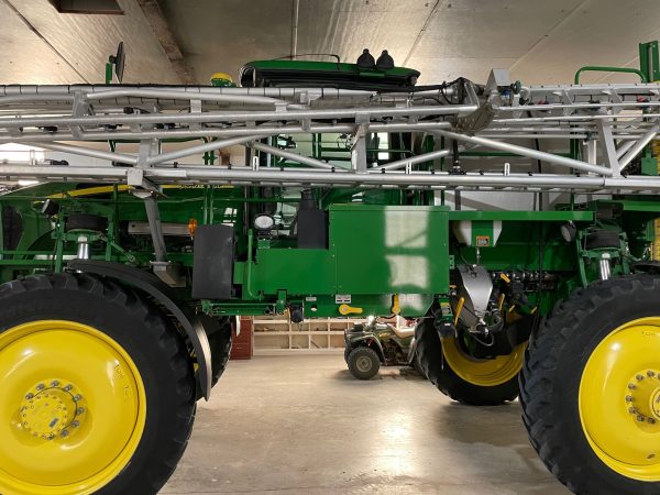 2014 JD 4830 SPRAYER