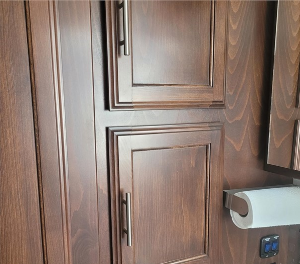 2021 REGENCY RV ULTRA BROUGHAM MB - Image 15