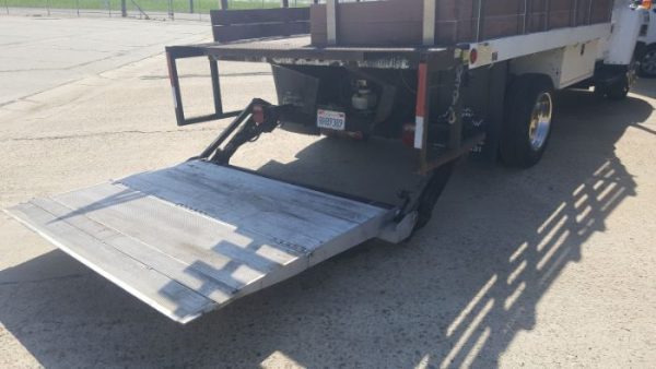 2007 GMC 4500 TOP KICK - Image 7