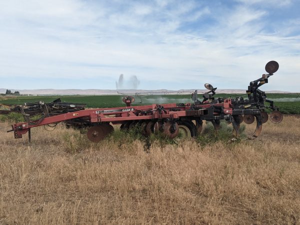 2006 JOHN DEERE 9520 & Case IH 730b - Image 6