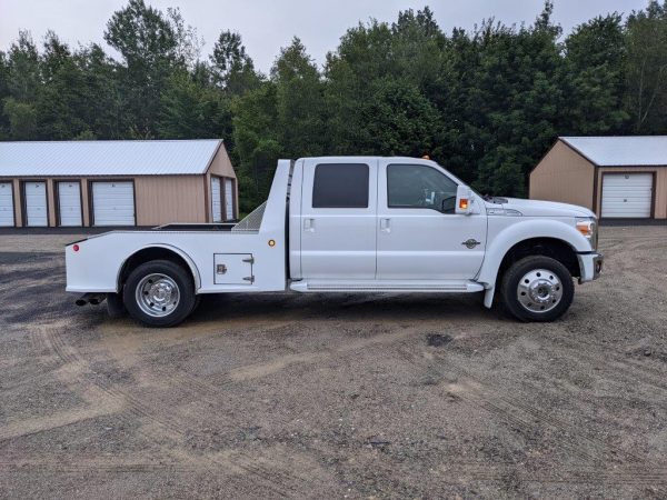 2013 Ford F550 SD Lariat - Image 2