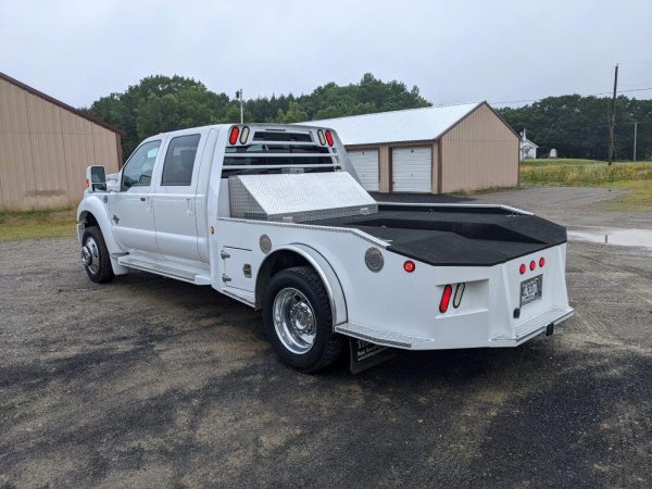 2013 Ford F550 SD Lariat - Image 5