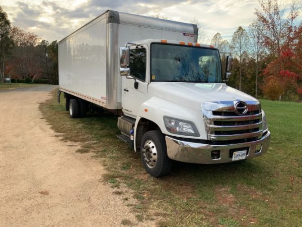 2018 HINO 258-A  24FT BOX TRUCK