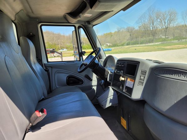 2007 International DuraStar 4300 - Image 6
